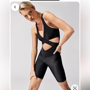 Beach Riot Carbon38 Gabby Onsie S